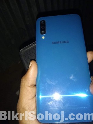 Samsung a50